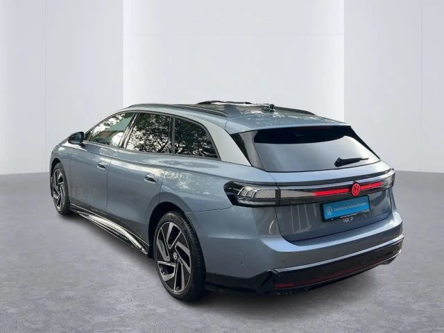 Volkswagen ID.7 Pro Tourer