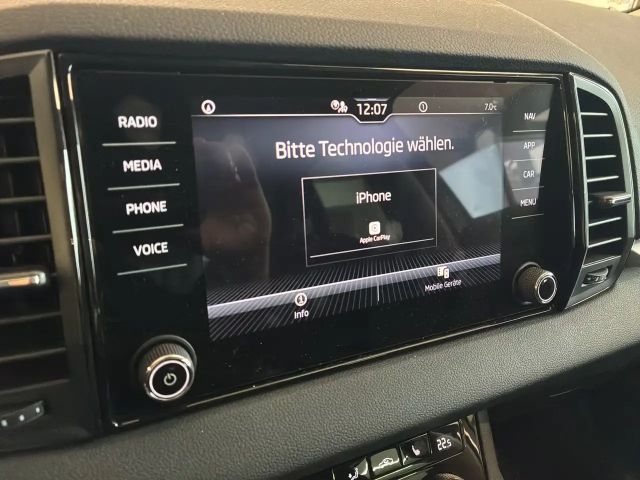 Skoda Karoq Selection