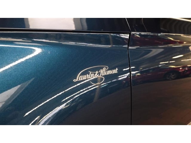 Skoda Superb 2.0 TSI Combi Laurin & Klement