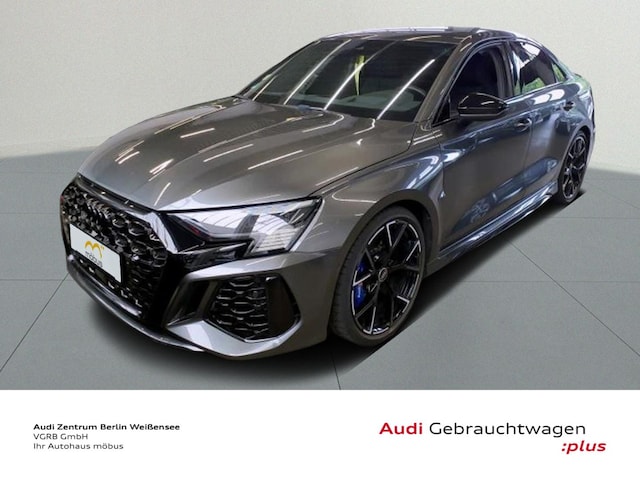 Audi RS3 Quattro S-Tronic Sedan
