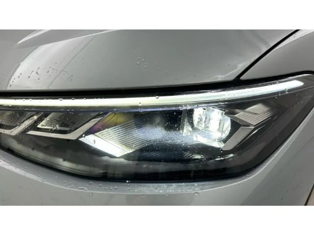 Volkswagen Passat 1.5 eTSI Business Variant