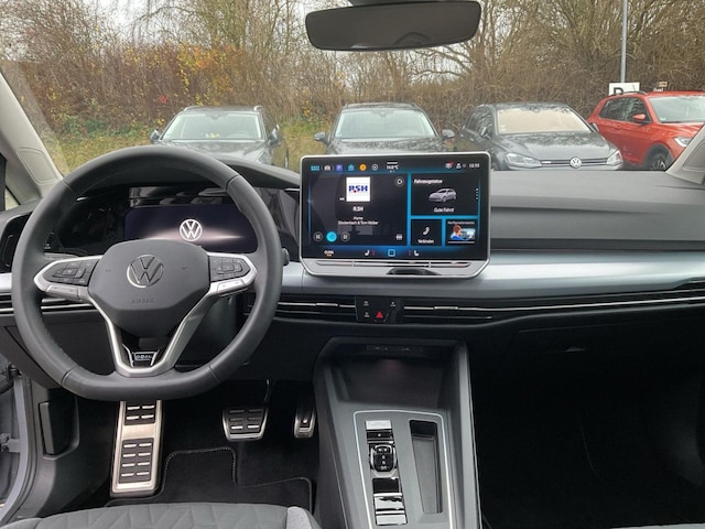 Volkswagen Golf 1.5 eTSI DSG Golf VIII