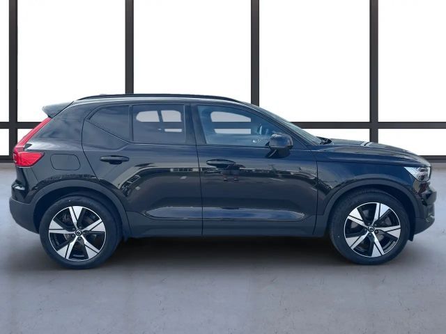 Volvo XC40 R-Design Recharge
