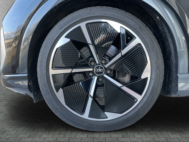 Audi Q4 e-tron 50 Quattro