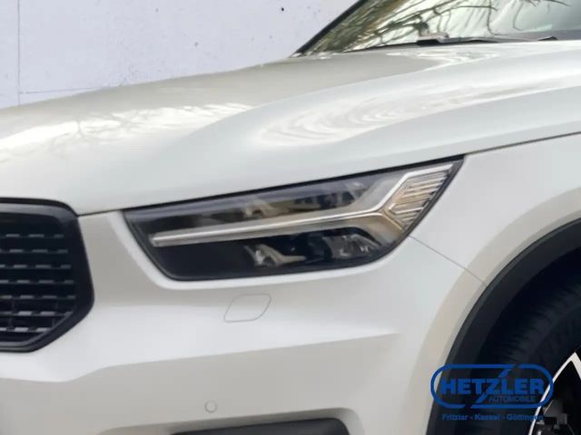 Volvo XC40 R-Design Recharge T5