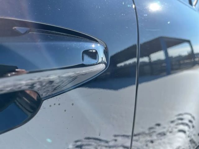 Volvo XC40 Dark Plus