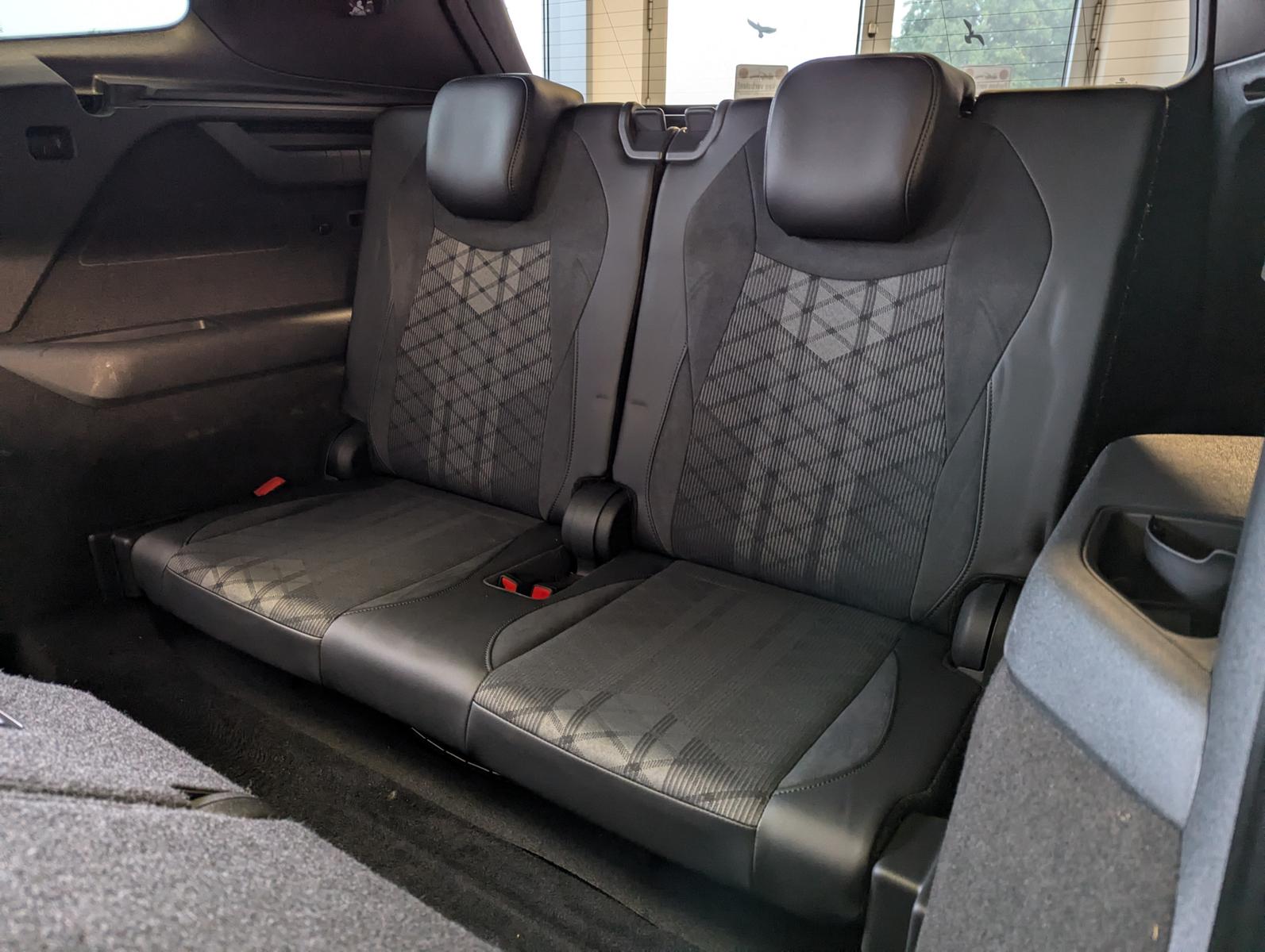 Volkswagen Tayron 2.0 TDI R-Line