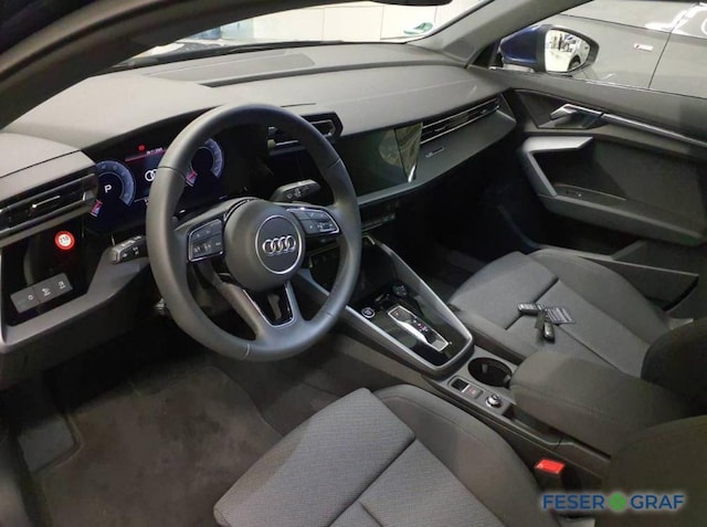 Audi A3 30 TFSI S-Line S-Tronic Sedan