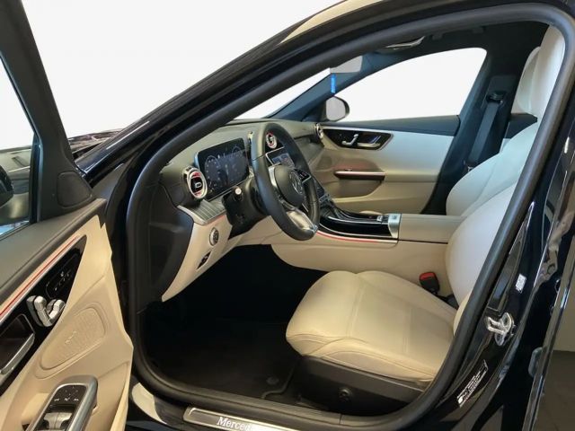 Mercedes-Benz C 200 AVANTGARDE