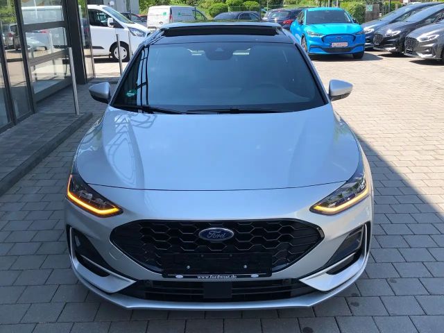 Ford Focus EcoBoost ST Line