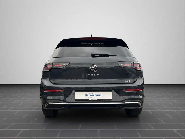 Volkswagen Golf 1.5 eTSI DSG IQ.Drive