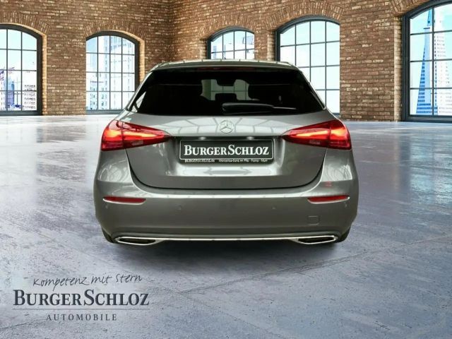 Mercedes-Benz A 180 Progressive