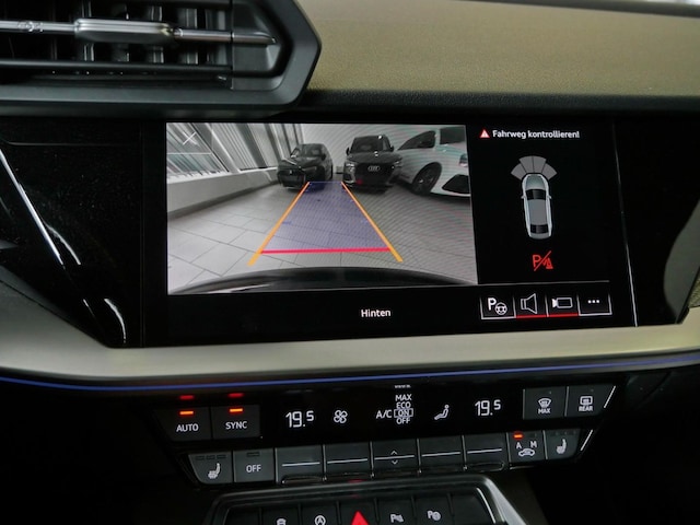 Audi RS3 Quattro S-Tronic Sedan