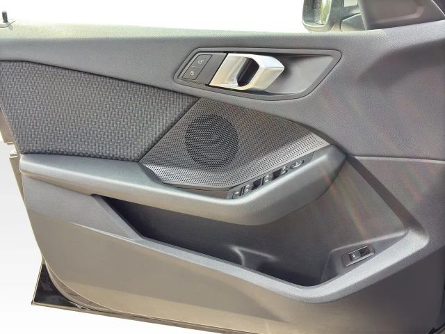 BMW 118 118d Advantage pakket Sedan