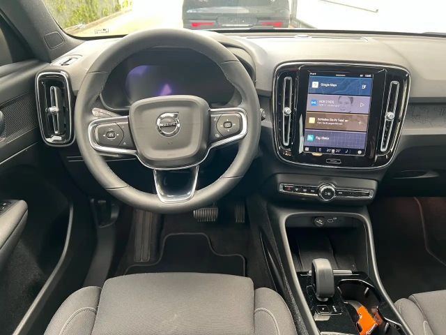 Volvo XC40 AWD Plus Recharge Twin Engine