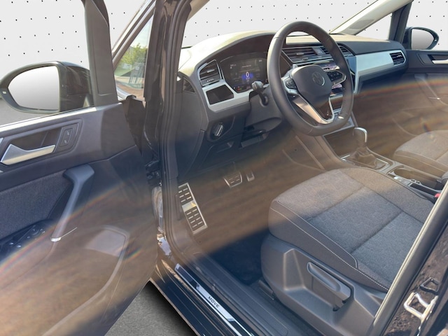 Volkswagen Touran 1.5 TSI DSG