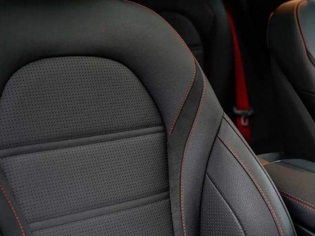 Mercedes-Benz GLC 200 4MATIC AMG Line Coupé