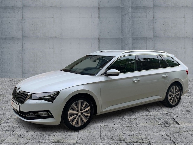 Skoda Superb 2.0 TSI Combi Style Style