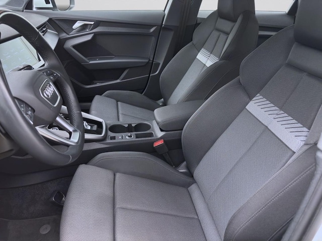 Audi A3 30 TDI S-Tronic Sedan