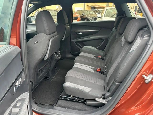 Peugeot 5008 Allure Pack Hybrid