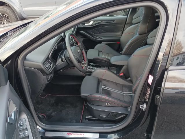 Ford Focus ST Line Wagon