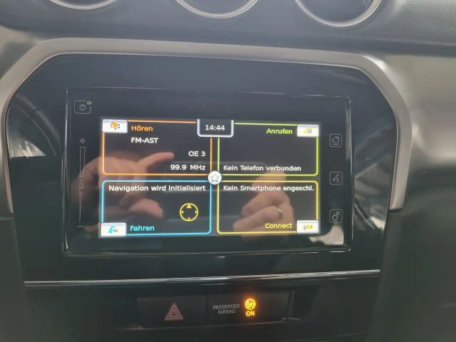 Suzuki Vitara GLX Hybrid Shine