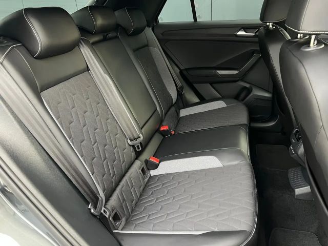 Volkswagen T-Roc 1.0 TSI Plus