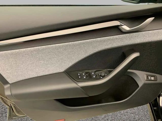 Skoda Octavia Combi Selection