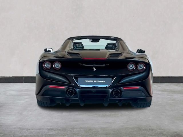 Ferrari F8 Spider