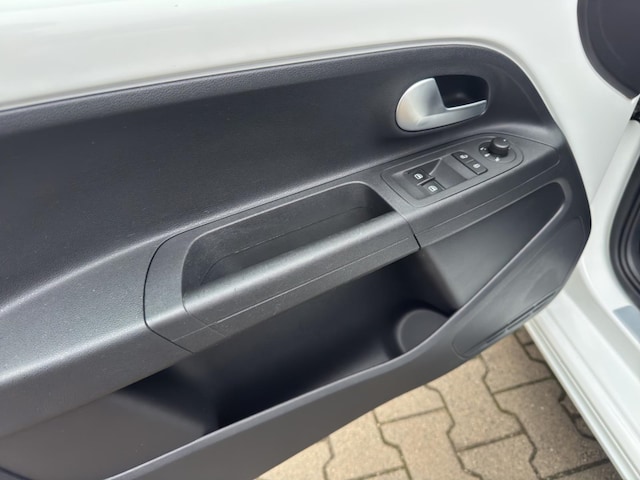 Volkswagen e-up! Plus Style