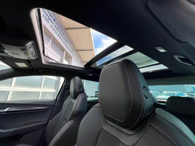 Skoda Karoq 2.0 TSI 4x4 Sportline