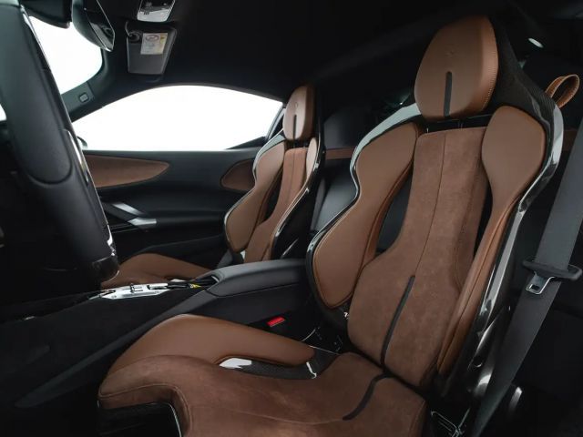 Ferrari SF90 Stradale