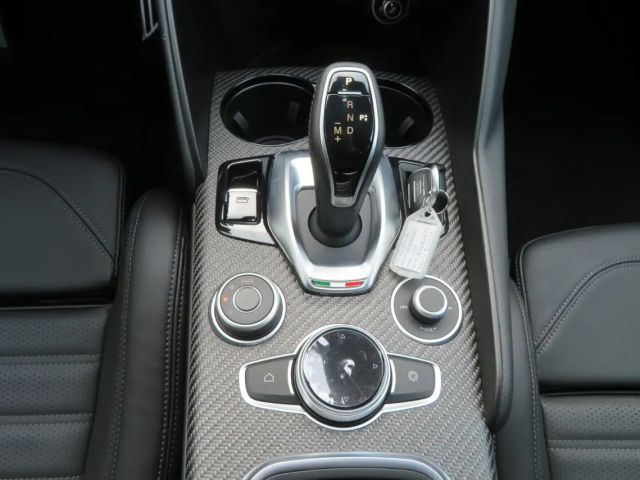 Alfa Romeo Giulia Quadrifoglio Turbo