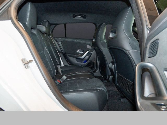 Mercedes-Benz CLA 180 CLA 180 d Shooting Brake