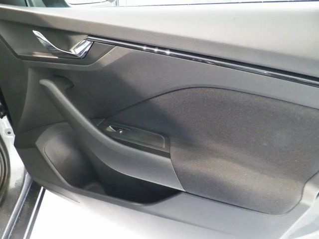 Skoda Kamiq Essence TSI