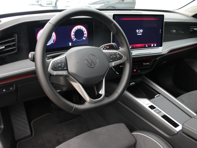 Volkswagen Passat 1.5 eTSI DSG Variant