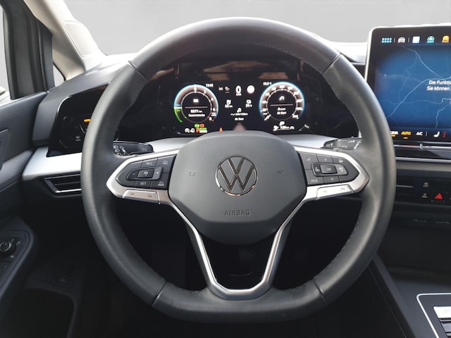 Volkswagen Golf 1.5 TSI Life eHybrid