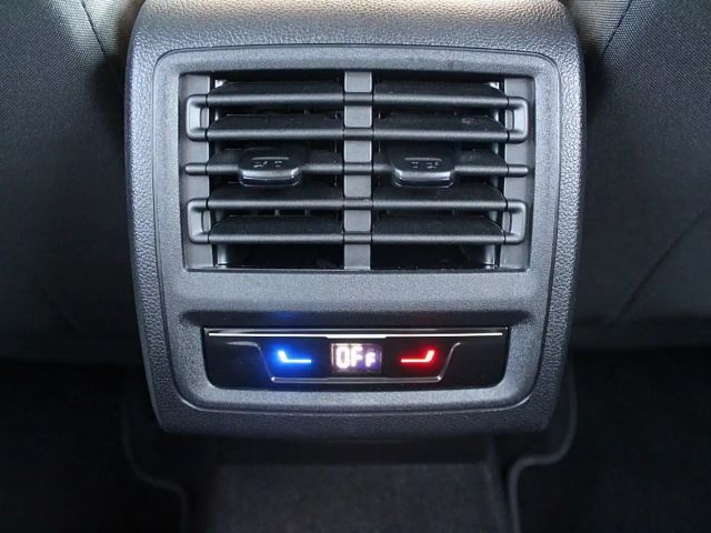 Volkswagen Golf DSG Life