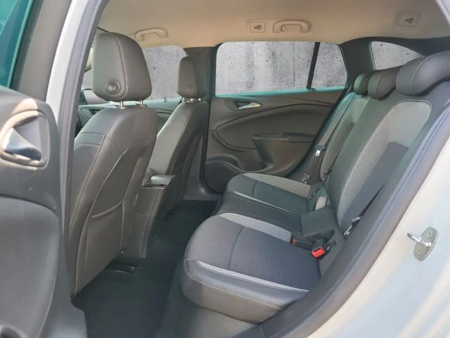 Opel Astra Sports Tourer