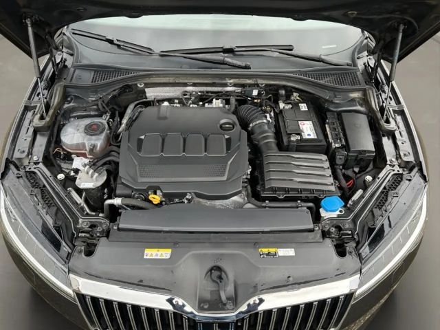 Skoda Superb 2.0 TDI Combi Style Style