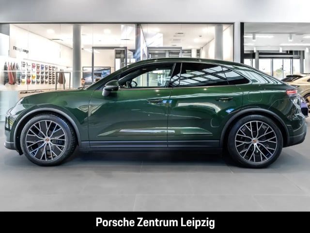Porsche Macan 4