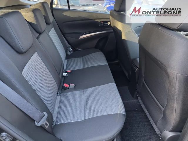 Suzuki S-Cross Hybrid