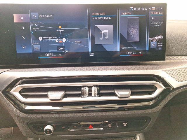 BMW 330 330i Sedan xDrive