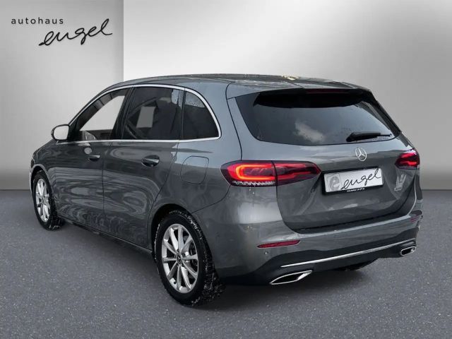 Mercedes-Benz B 200 4MATIC Progressive