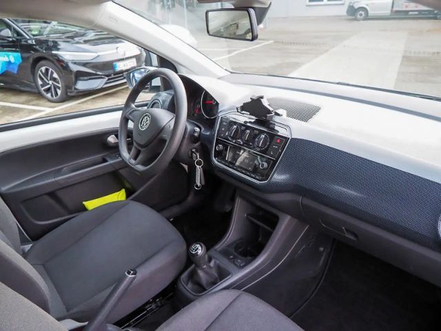 Volkswagen up! Move Move up!