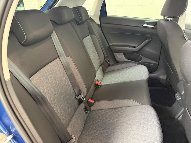 Volkswagen Polo IQ.Drive Move