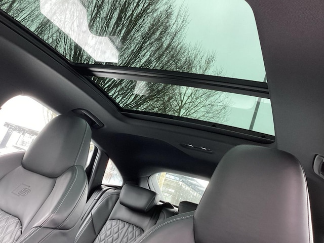 Audi e-tron 55 Quattro S-Line Sportback