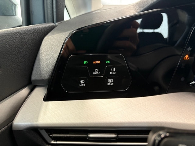 Volkswagen Golf 1.5 eTSI DSG Golf VIII Variant