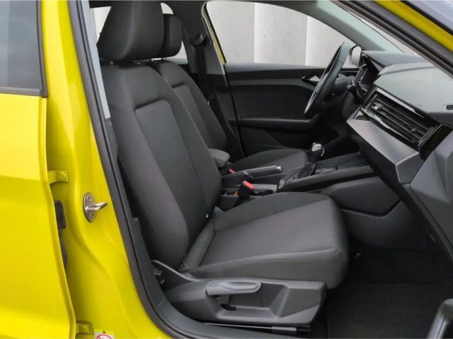 Audi A1 30 TFSI Allstreet