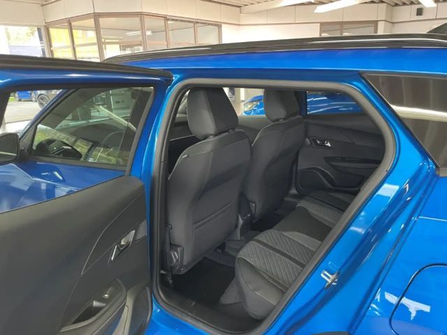 Peugeot E-2008 Allure Pack